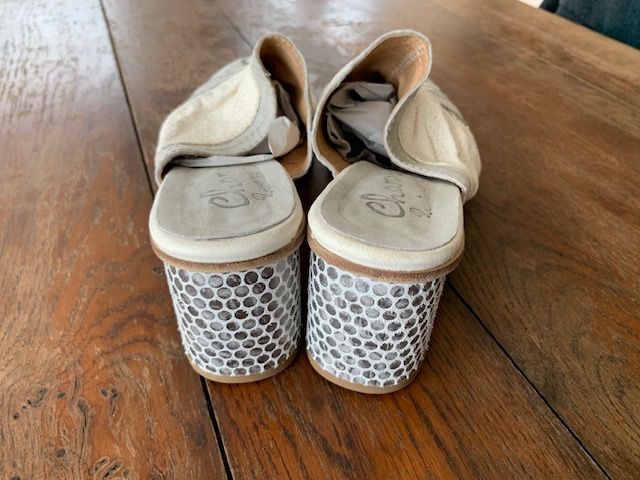Scarpe da donna: Leder-Halbschuhe "Charme" Gr. 40 – Nuovo (secondo la descrizione) da Oberweningen venduto da Bumblebee2 1