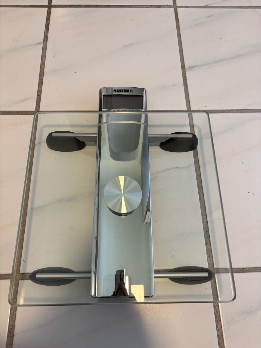 Soehnle Personenwaagen: Digital Scale Soehnle Glass Chrome Used Condition – Gebraucht aus Rüschlikon von ArnaudEichenberger