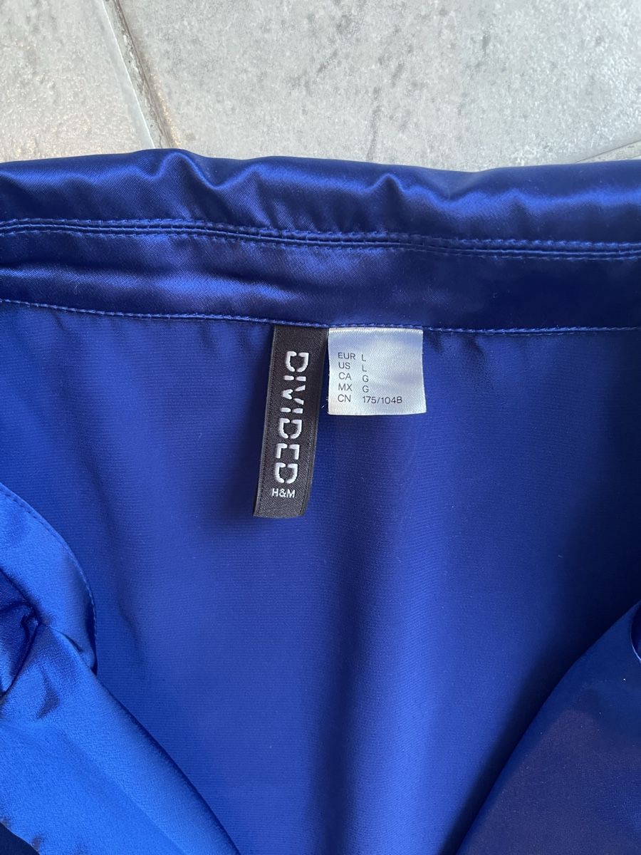 H&M Chemisiers: Sommerbluse mit kurzen Ärmeln – D'occasion à Luzern par ygl_8hn7 1