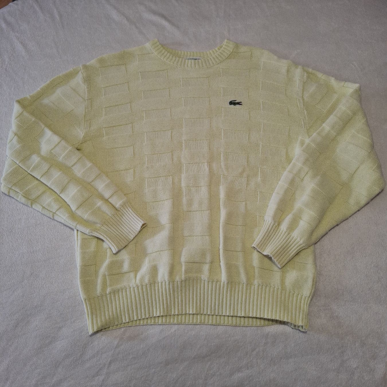 Lacoste Pullover & Sweatshirts: Lacoste vintage Devanlay Pull en maille Jaune Taille S – Gebraucht aus Le Locle von QualiteExpress 1