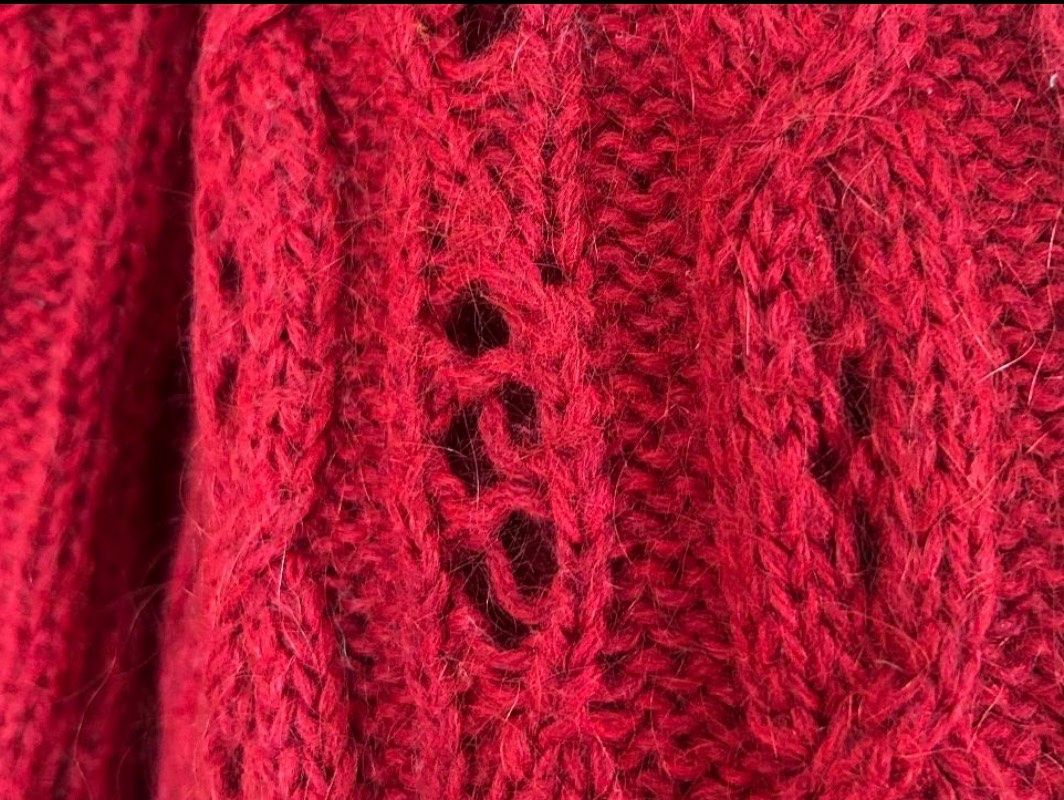 Maje Maglioni & Felpe: maje - Roter Strickpullover mit Lochmuster – Usato da Walenstadt venduto da Unianrig 2