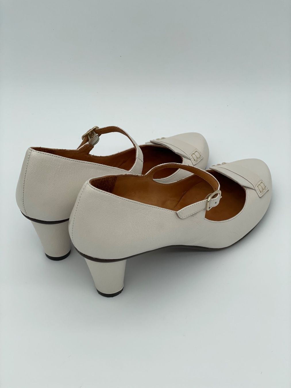 Chie Mihara Scarpe da donna: Chie Mihara Mery Pump EU 39 Beige – Usato da Zürich venduto da shoe_shop 3