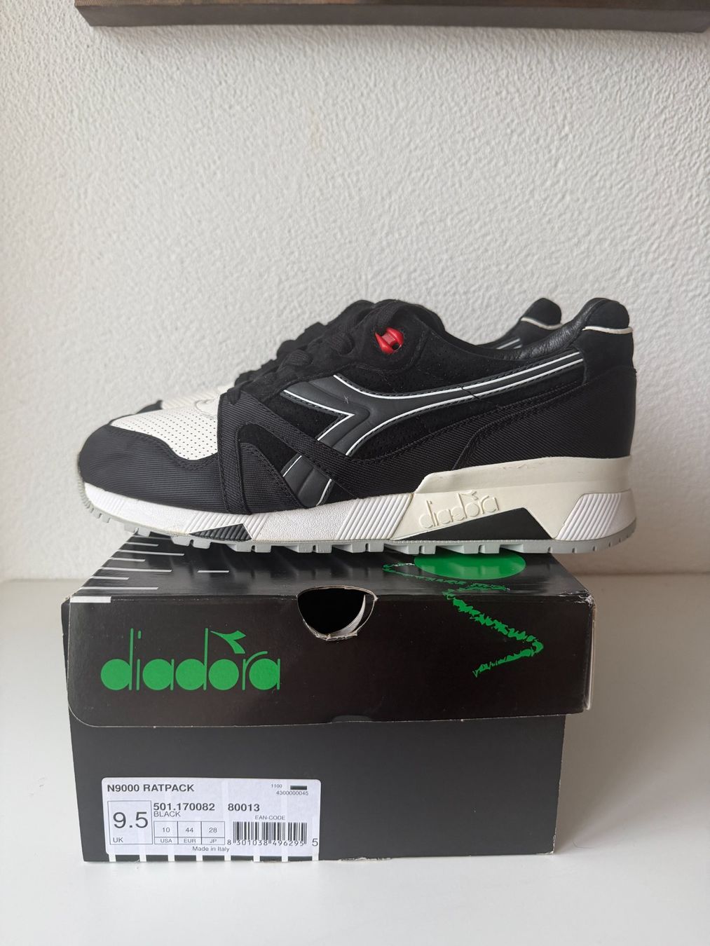 Diadora Chaussures hommes: Diadora N9000 Ratpack Concepts – D'occasion à Ennenda par KUROI14
