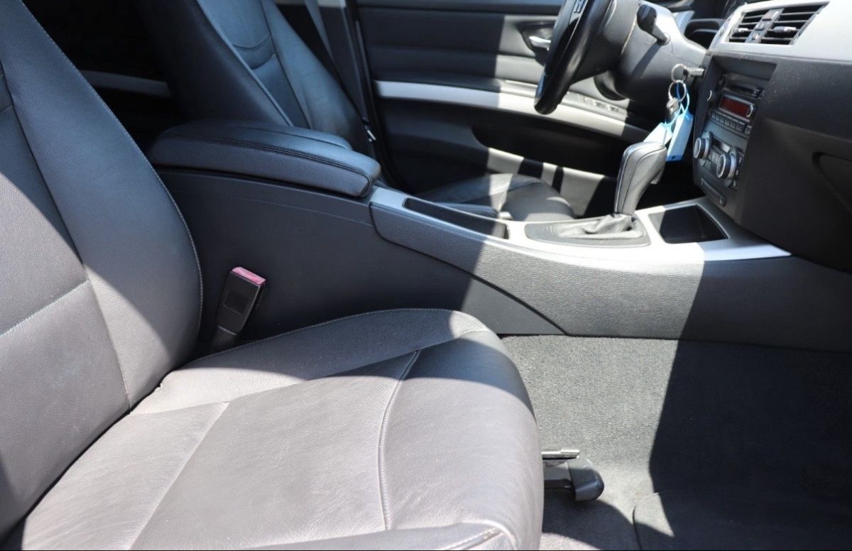 BMW Autos: BMW 320i Touring – Gebraucht aus Ellikon a d Thur von Nur_k77 5
