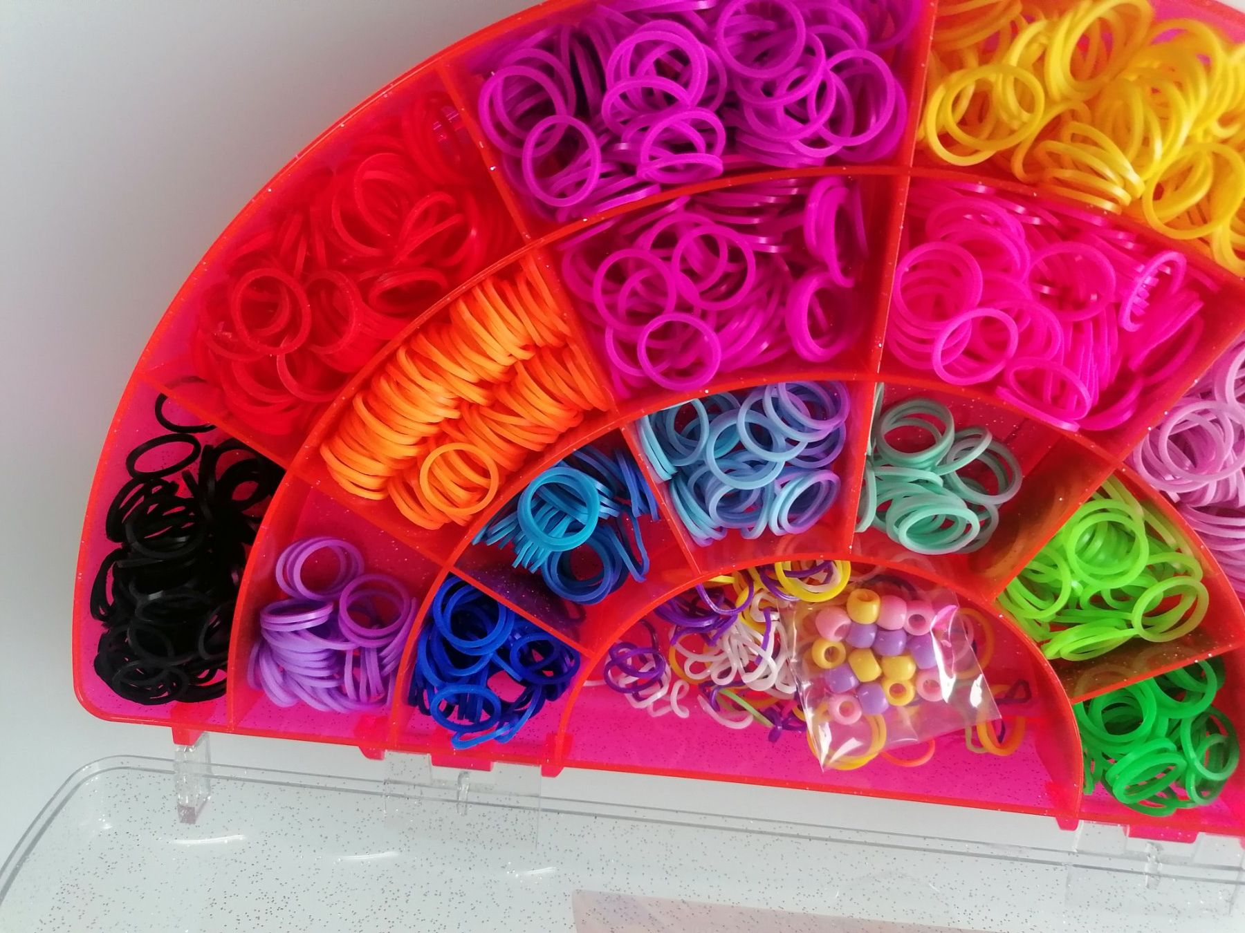 Kit bricolage: Ca. 80% vollständig: LOOPS Mega-Rainbow Box – Usato da Uster venduto da Smilla07 4