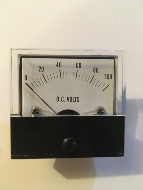 Misurare: Drehspulinstrument 0-100V DC – Nuovo e nell'imballaggio originale da Brugg AG venduto da Pedro4