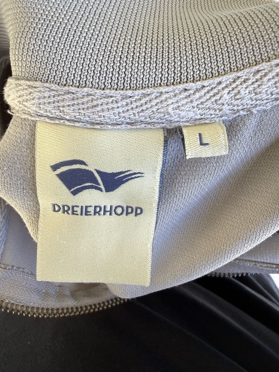 Pullover & Sweatshirts: Dreierhopp Pullover – Gebraucht aus Blumenstein von D.Mosi 2