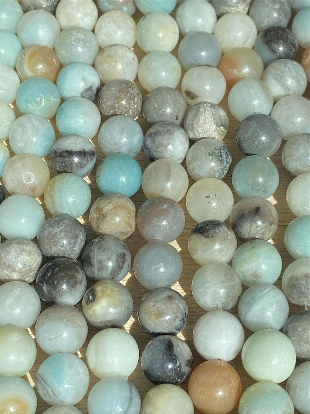 Edelsteine: Strang Amazonit Multicolor 6 mm – Neu und originalverpackt aus Niederrohrdorf von Ytobi
