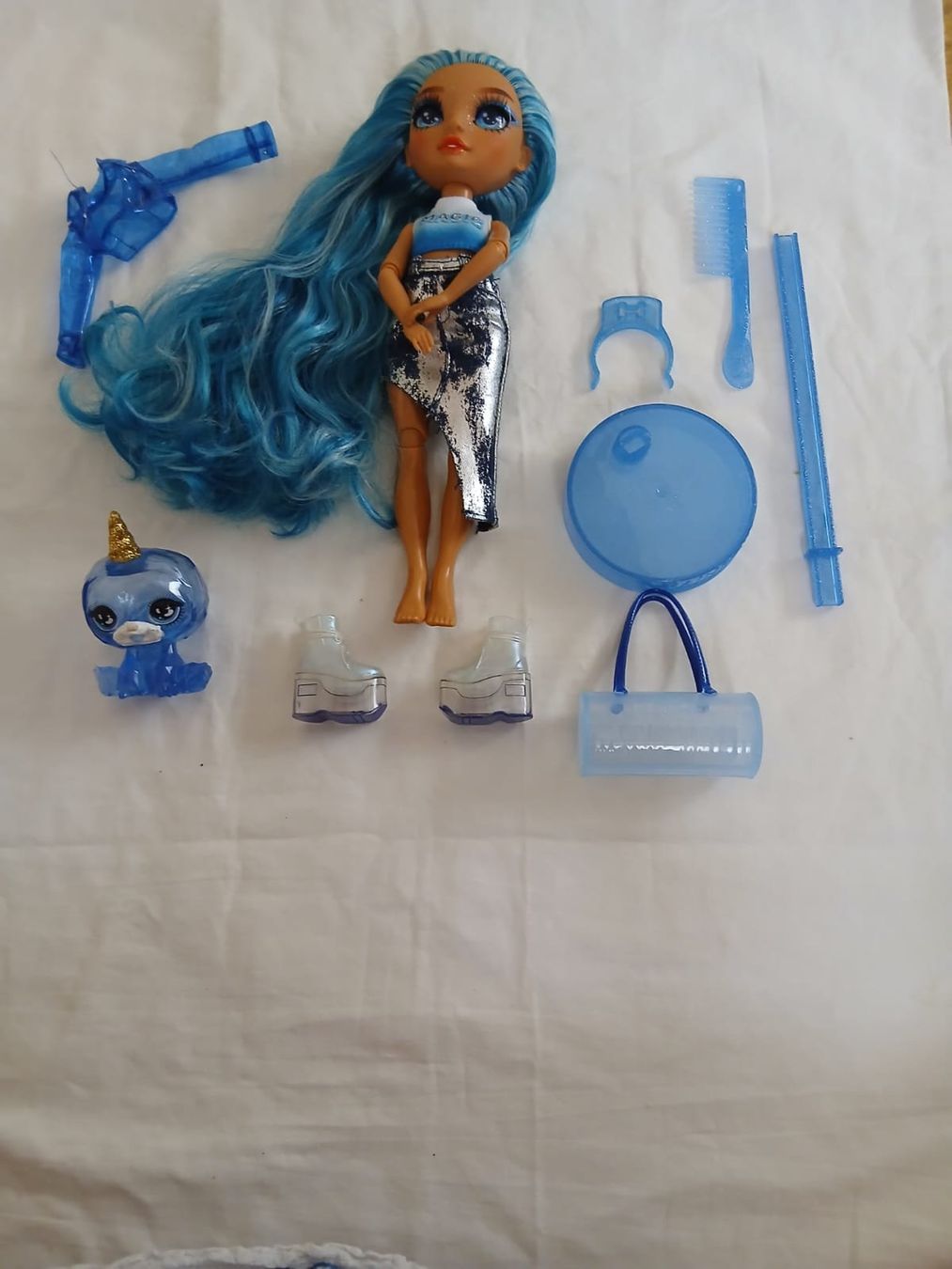 Puppen: Rainbow High Barbies – Gebraucht aus Wegenstetten von Aanfr 2