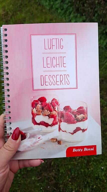 Libri: Luftig leichte Desserts, Betty Bossi – Nuovo (secondo la descrizione) da Aefligen venduto da helinae90