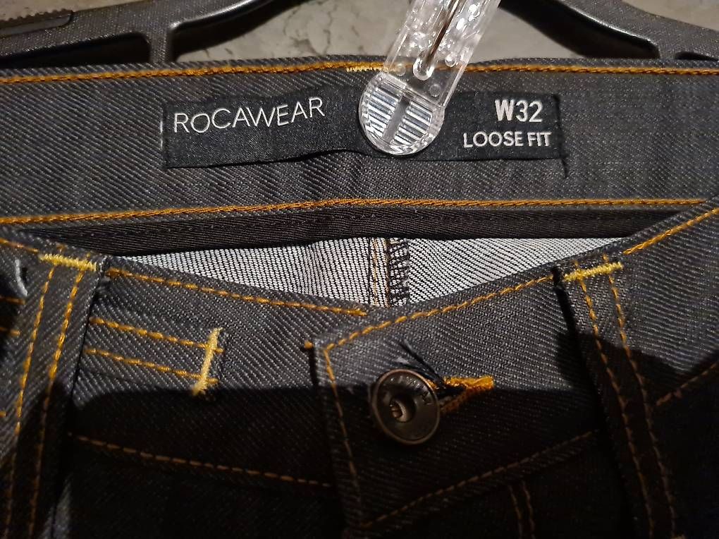 Pantaloni: Rocawear Hose Gr.32 – Usato da Rupperswil venduto da Homer20 1