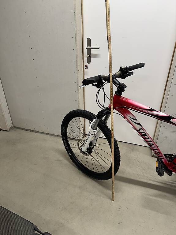Velos: Specialized Rockhopper MTB RockShox,Deore,Scheibenbremsen – Gebraucht aus Belp von pab_l6w5 2