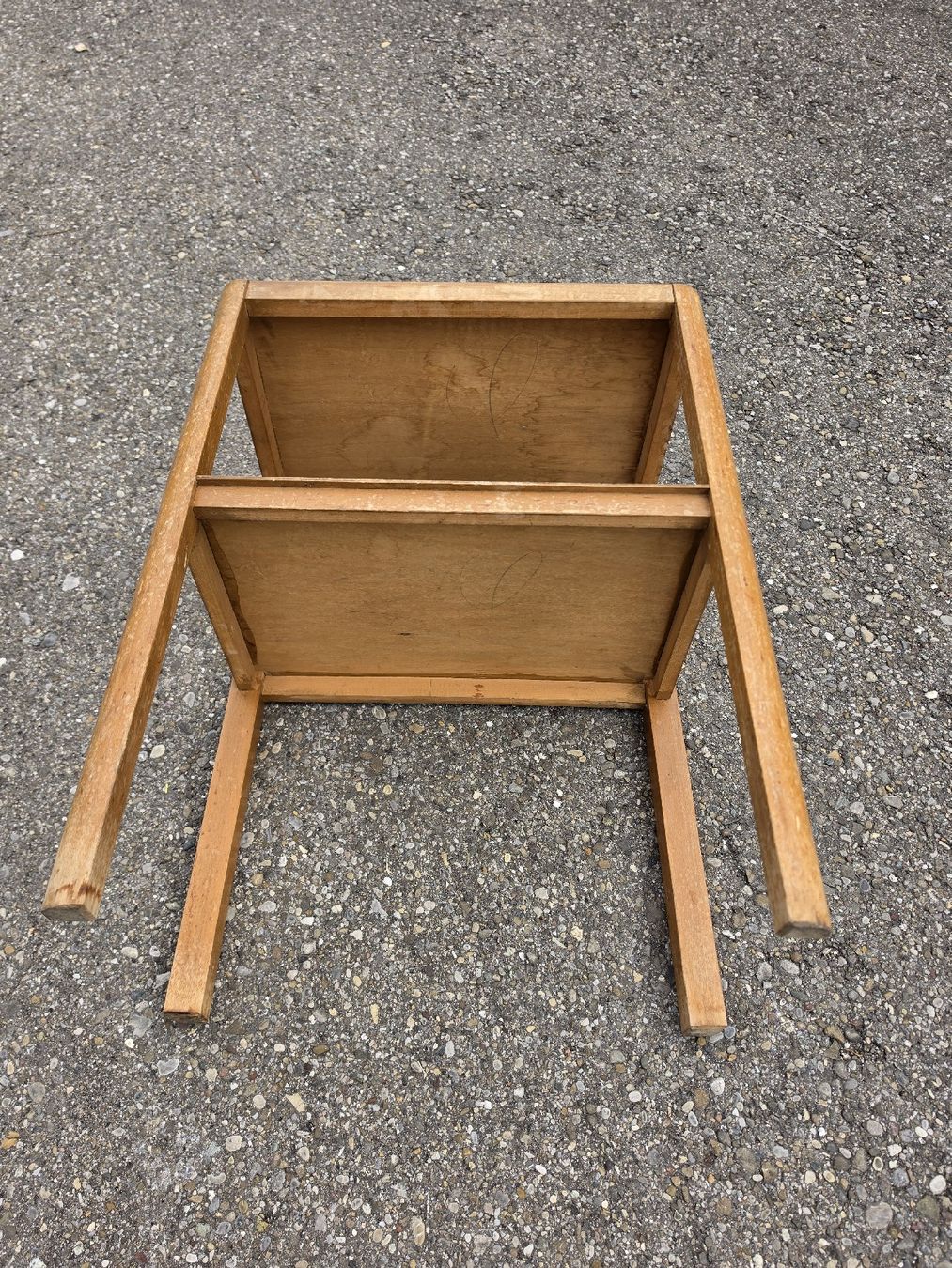 Tavoli: Holz Taburett / Tischchen mit Ablage, Vintage Look – Usato da Mettlen venduto da elios0888 9