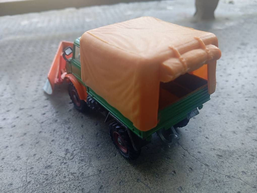 Unimog Modellini d'auto: Unimog 406 mit Schneepflug – Usato da Basel venduto da Petergunn 2