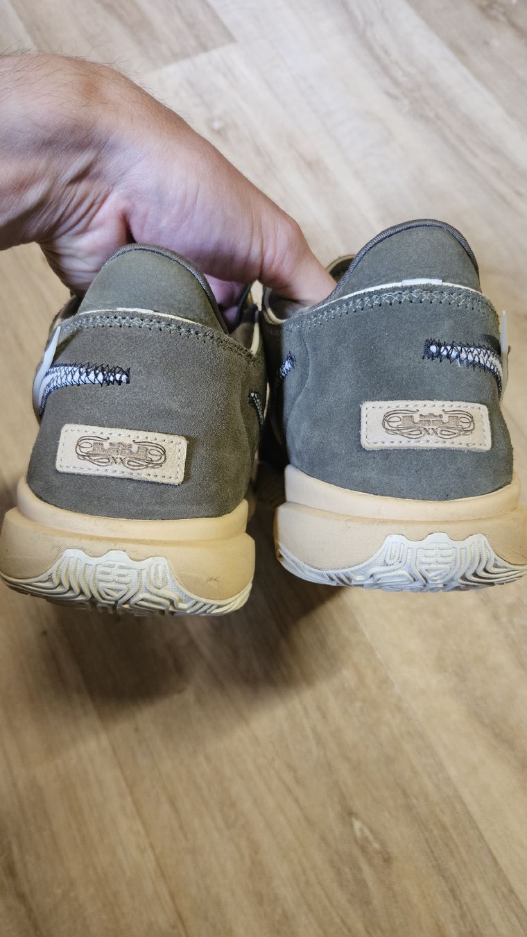 Nike Scarpe da uomo: Nike LeBron 20 Olive Green – Nuovo (secondo la descrizione) da Chemin venduto da jer_qh2w 2