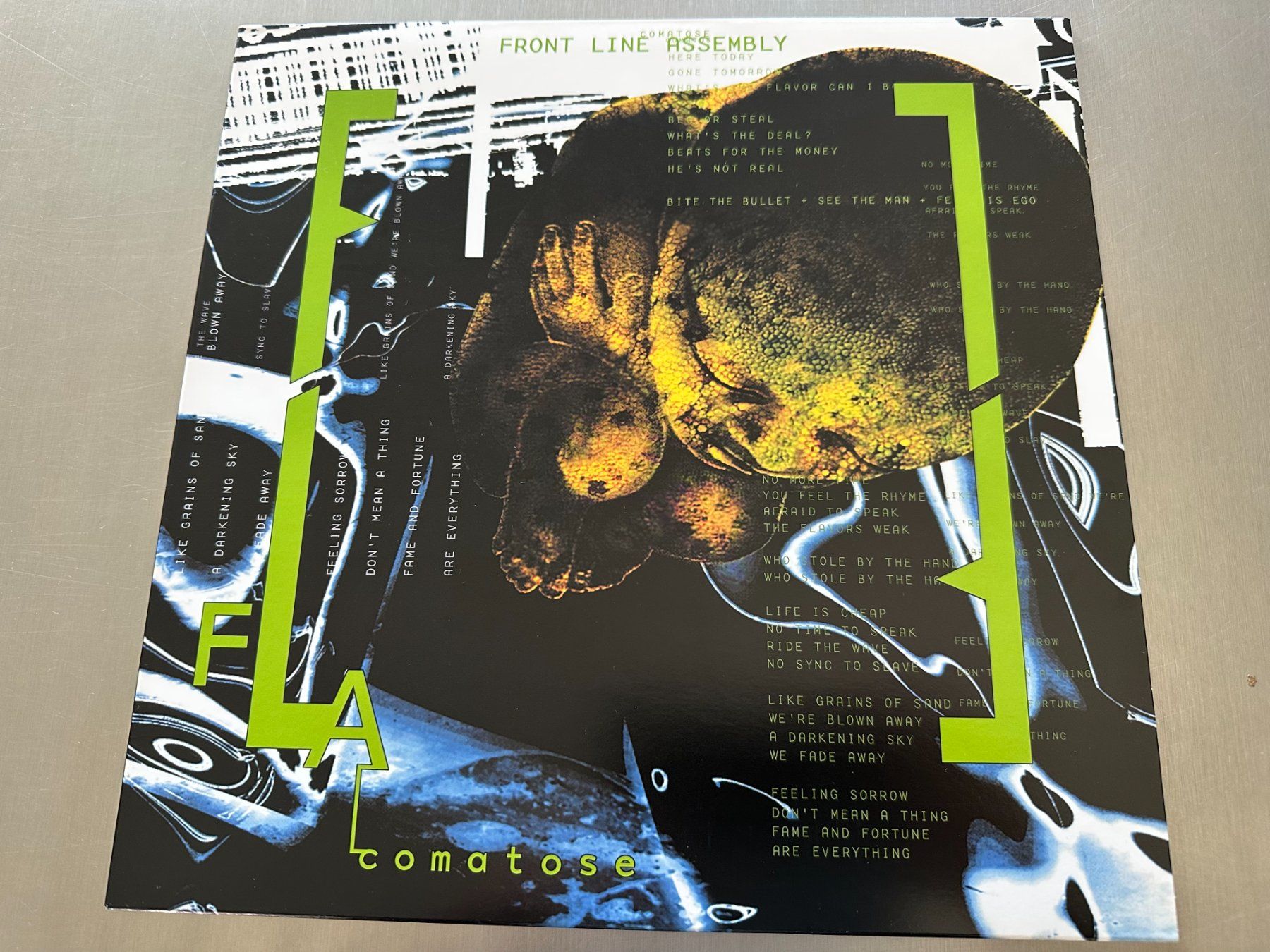 Dischi in vinile: FRONT LINE ASSEMBLY 12 COMATOSE - ELECTRO-INDUS !! – Nuovo (secondo la descrizione) da Sion venduto da jaipur1401 2