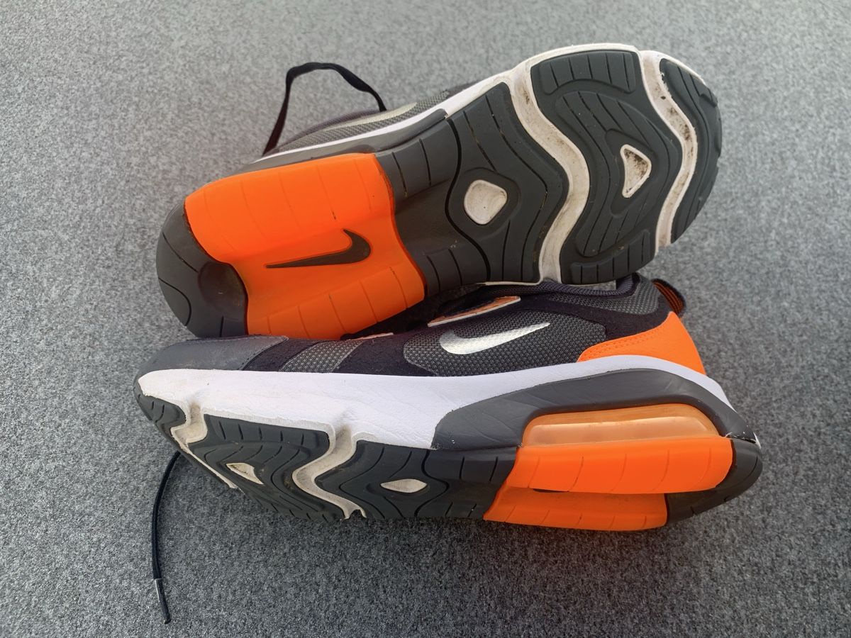Nike Schuhe für Jungen: Nike Air200  Grösse EU 38 – Gebraucht aus Kloten von Somers 2