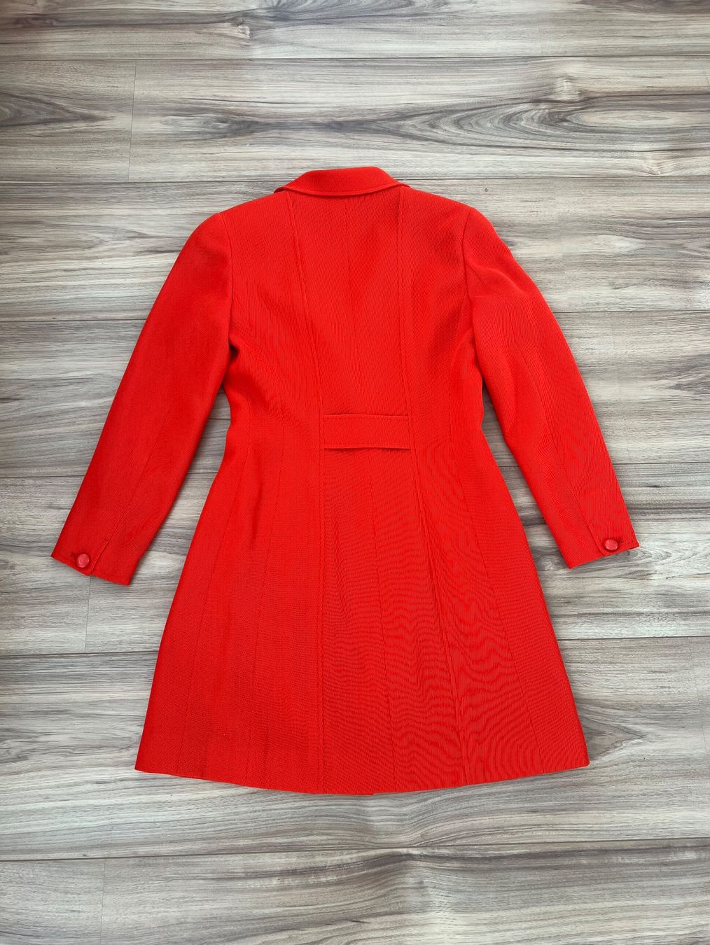 Chanel Mäntel: Chanel 100% wool coat, size 36, perfect condition – Gebraucht aus Arzier Le Muids von oma_w5bq 5