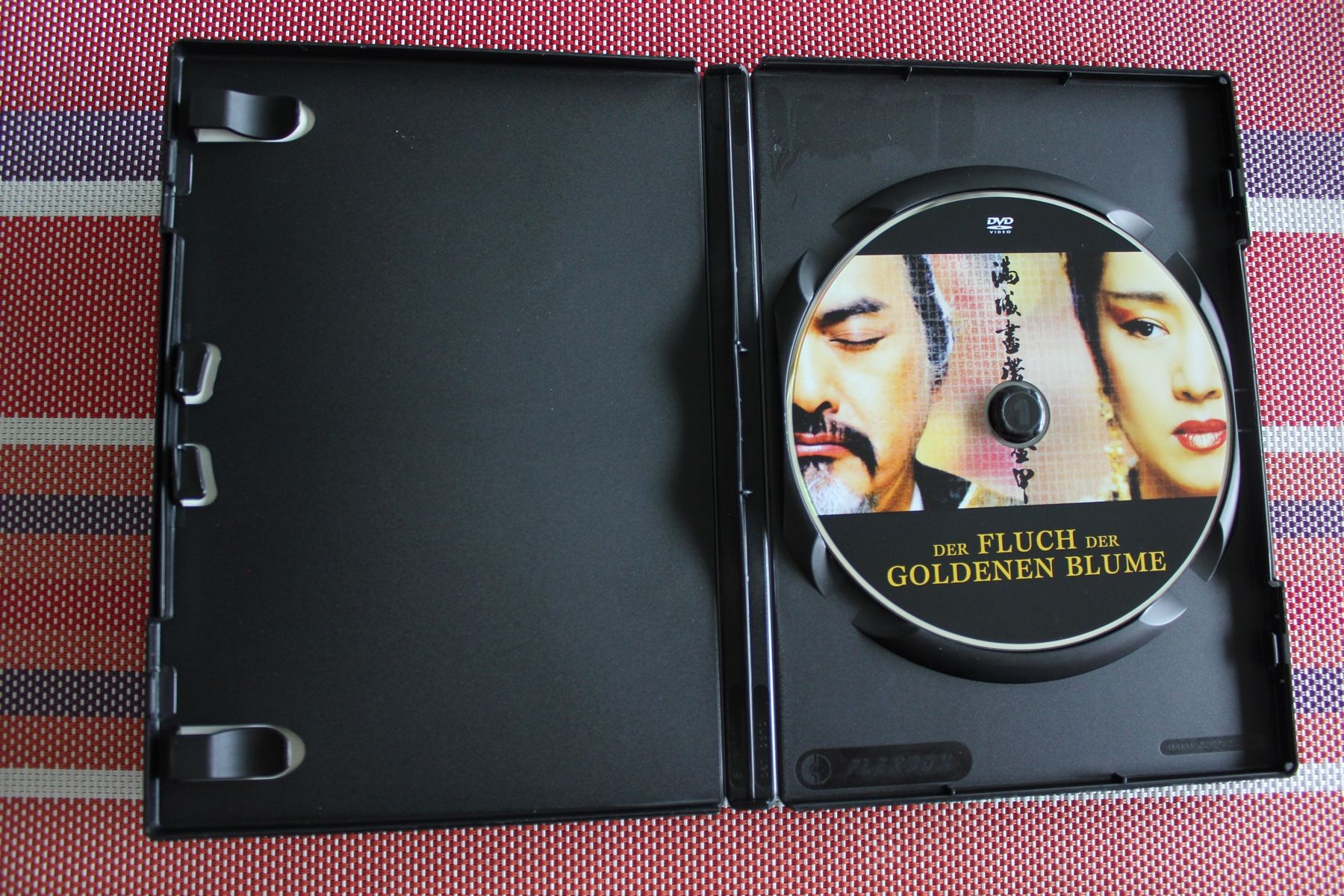 Tutti i DVDs: Der Fluch der goldenen Blume DVD – Usato da Geroldswil venduto da schlumpf1969 1