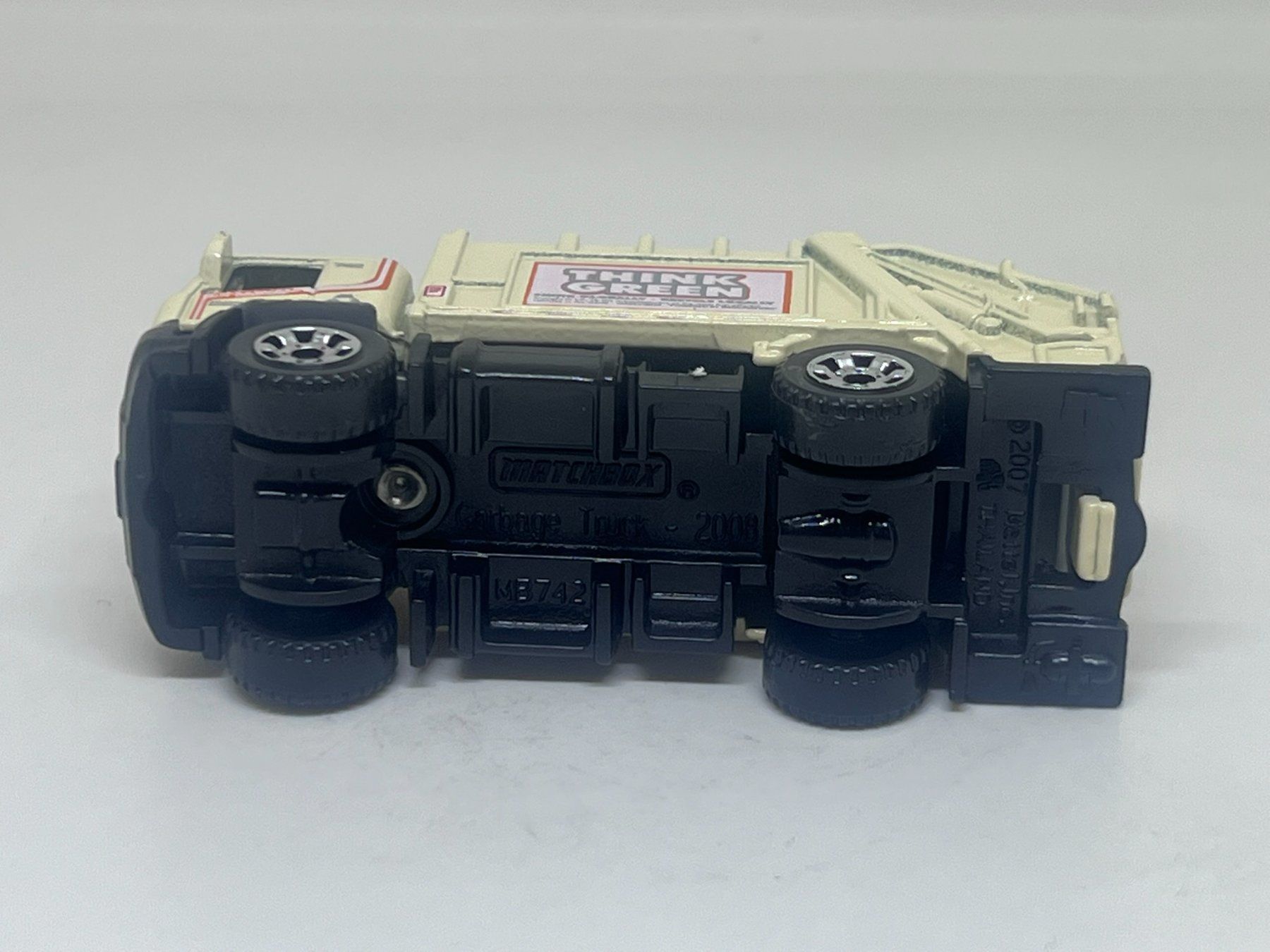Matchbox Modellini d'auto: Matchbox Garbage Truck #272 – Usato da Wildegg venduto da LaaBoutique 3