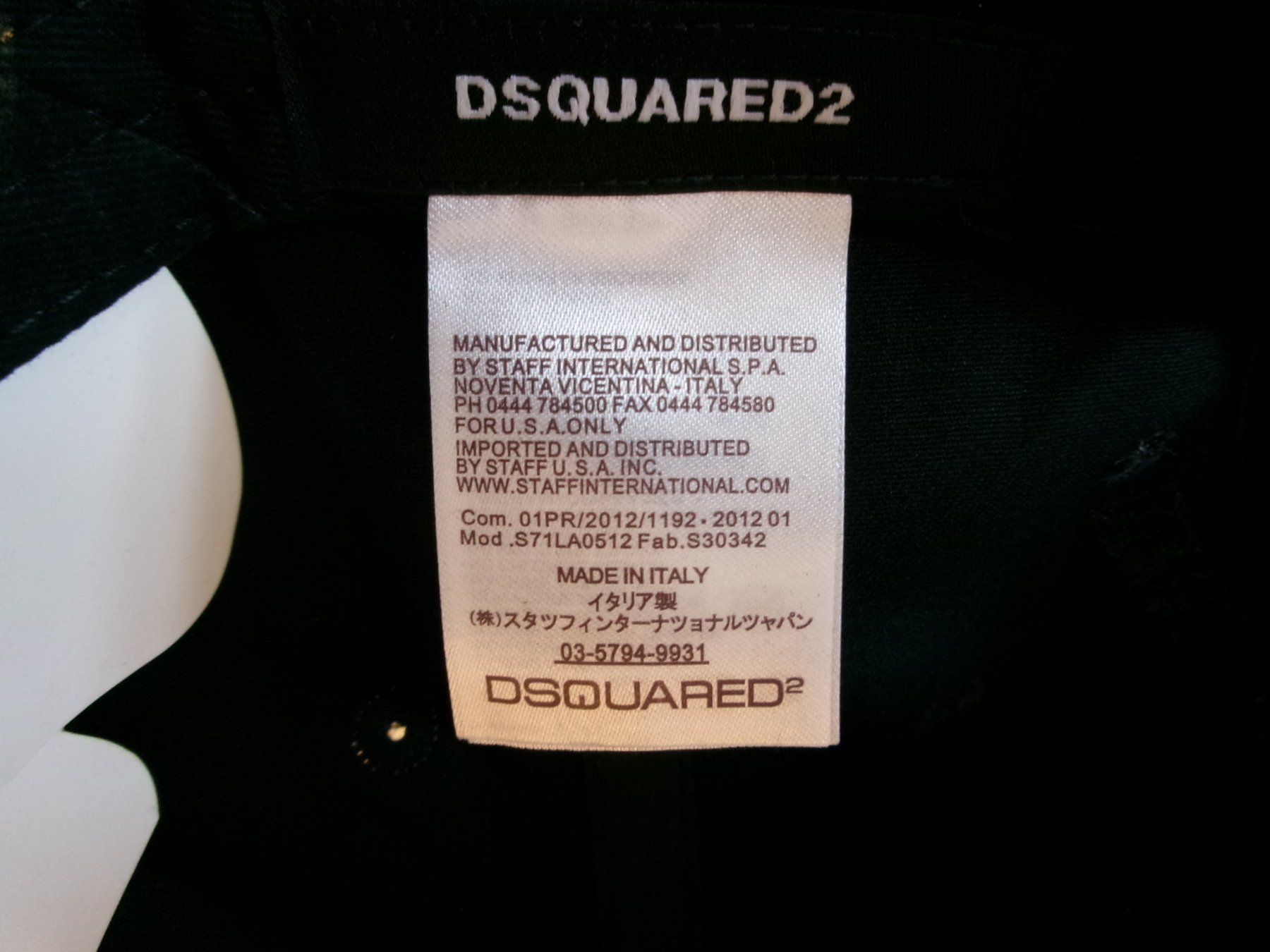Dsquared2 Copricapi, berretti & cappellini: Dsquared2 / ICON / Cap / Schwarz / D2 / Neu / Vintage – Nuovo (secondo la descrizione) da Welschenrohr venduto da StarRecordsGmbH 5