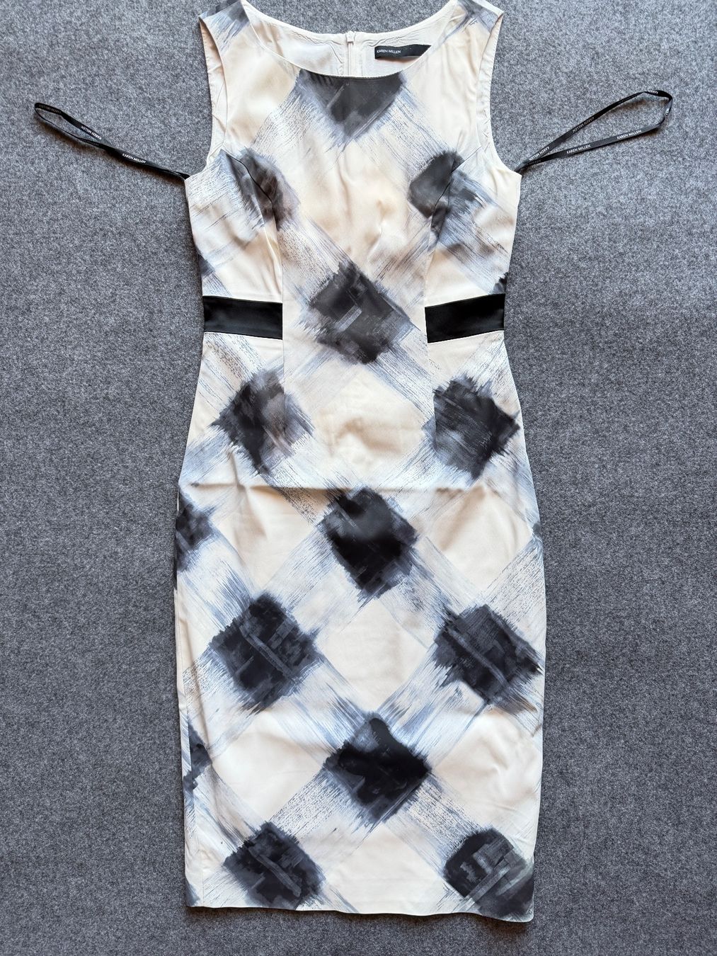 Karen Millen Vestiti: Karen Millen Robe fourreau imprimée UK10 EU38 – Usato da Neuchâtel venduto da belange 1