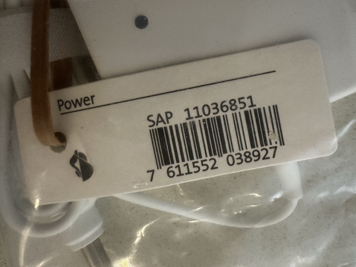 Swisscom Kabel: Glasfaserkabel 4m Max. 10 Gbit/s neu Swisscom – Neu und originalverpackt aus Honau von salverella 1