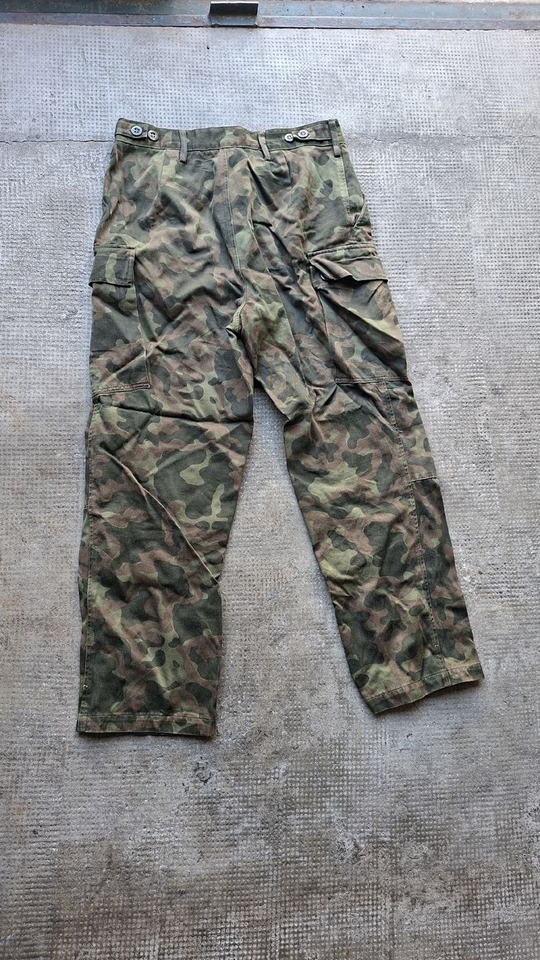 Uniformi: Armée russe uniforme Ttsko parachutiste – Usato da Plan-les-Ouates venduto da k.m.held 3
