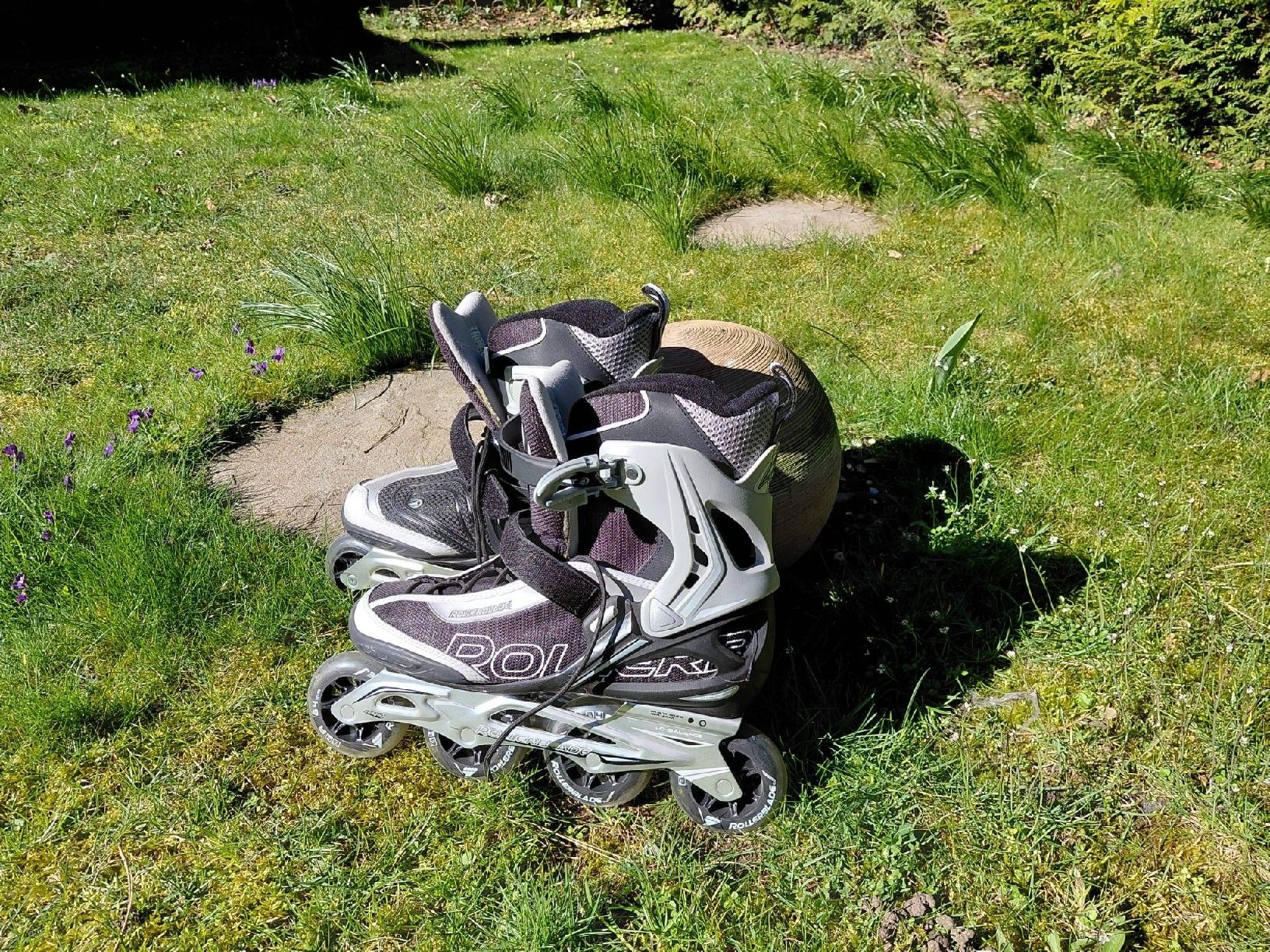 Pattini in linea & Pattini a rotelle: Rollers en ligne Rollerblade, pointure 43 – Usato da Yverdon-les-Bains venduto da sac_8ztx 1