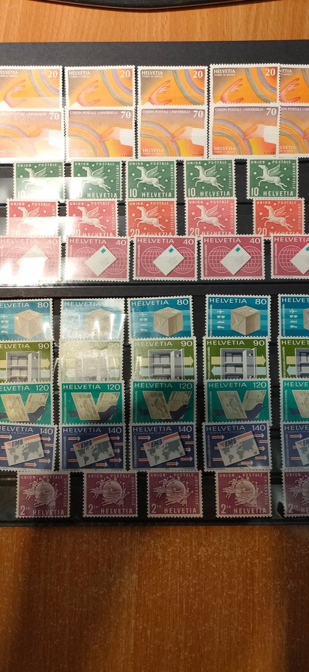 Tutti i francobolli: Postfrische UPU Marken Wert 39.50 – Usato da Zürich venduto da Joer