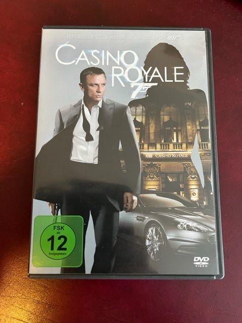Alle DVDs: DVD Casino Royale 7 – Gebraucht aus Nottwil von Frontal