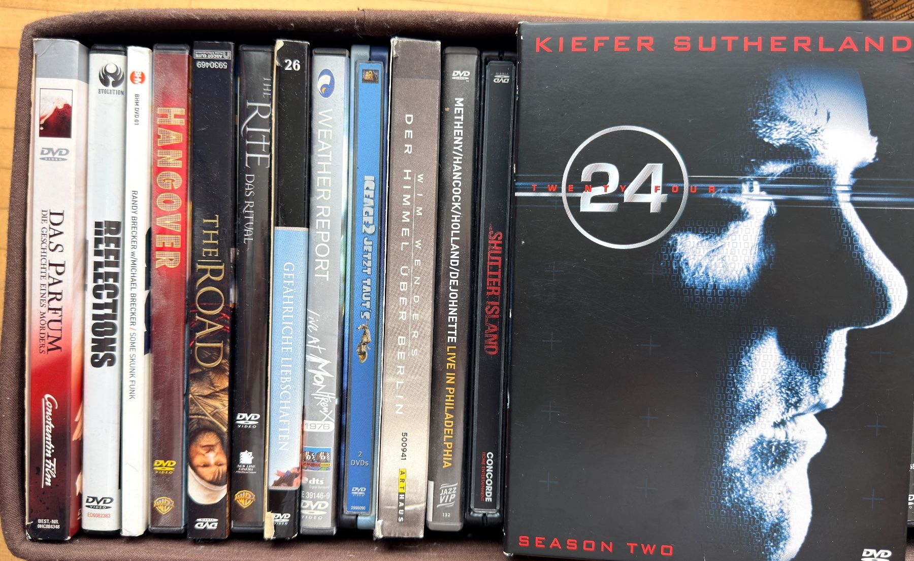Tutti i DVDs: >100 DVDs Filme – Usato da Horgen venduto da roligraf 6
