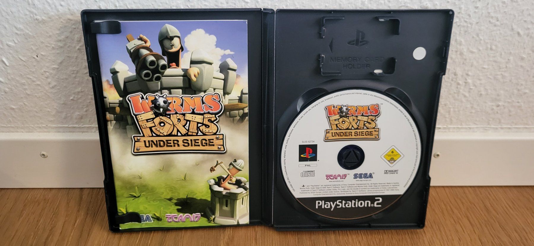 Sony Giochi: PS2 - Worms Forts Under Siege – Usato da Münsingen venduto da DigitaleSpielecke 2