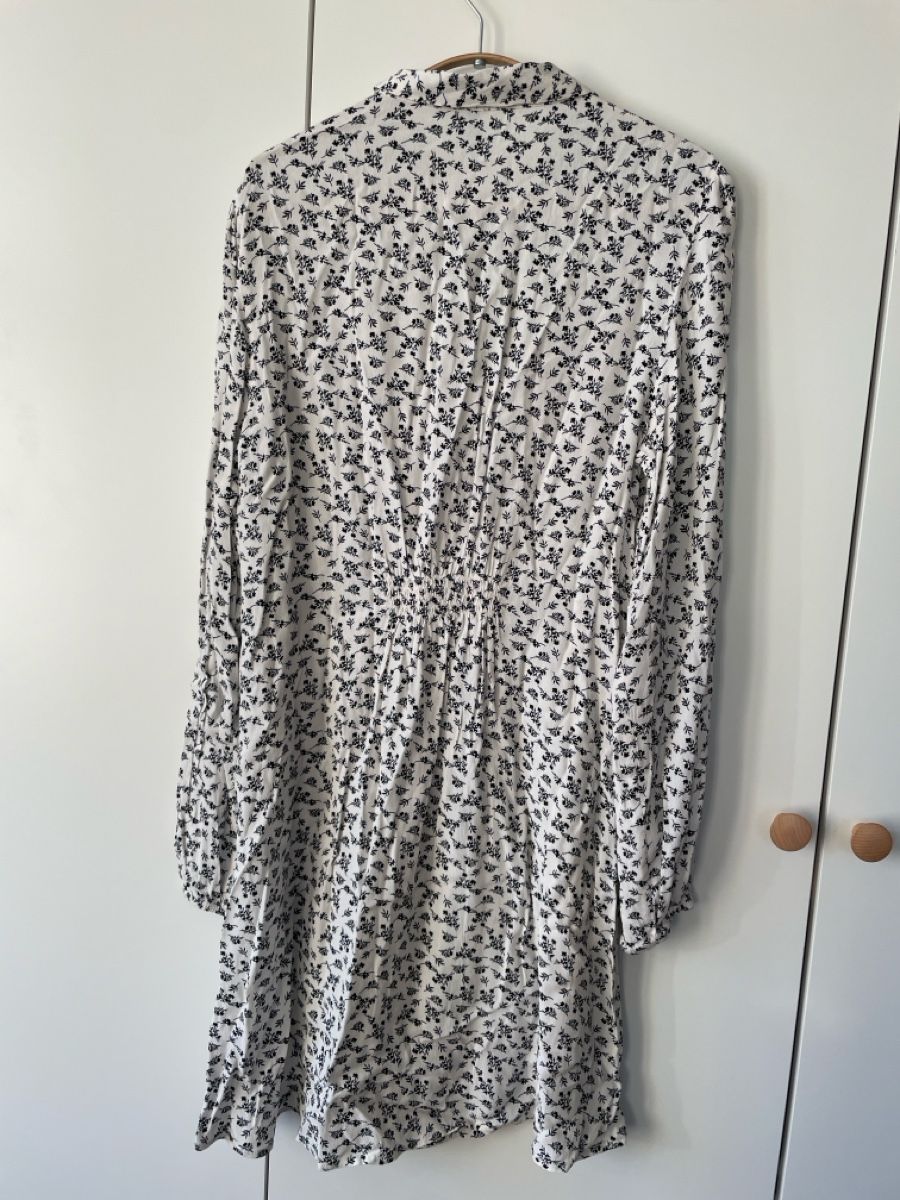 Kleider: Chicoree Kleid, Gr. M, Viskose – Gebraucht aus Neukirch an der Thur von bee88 3