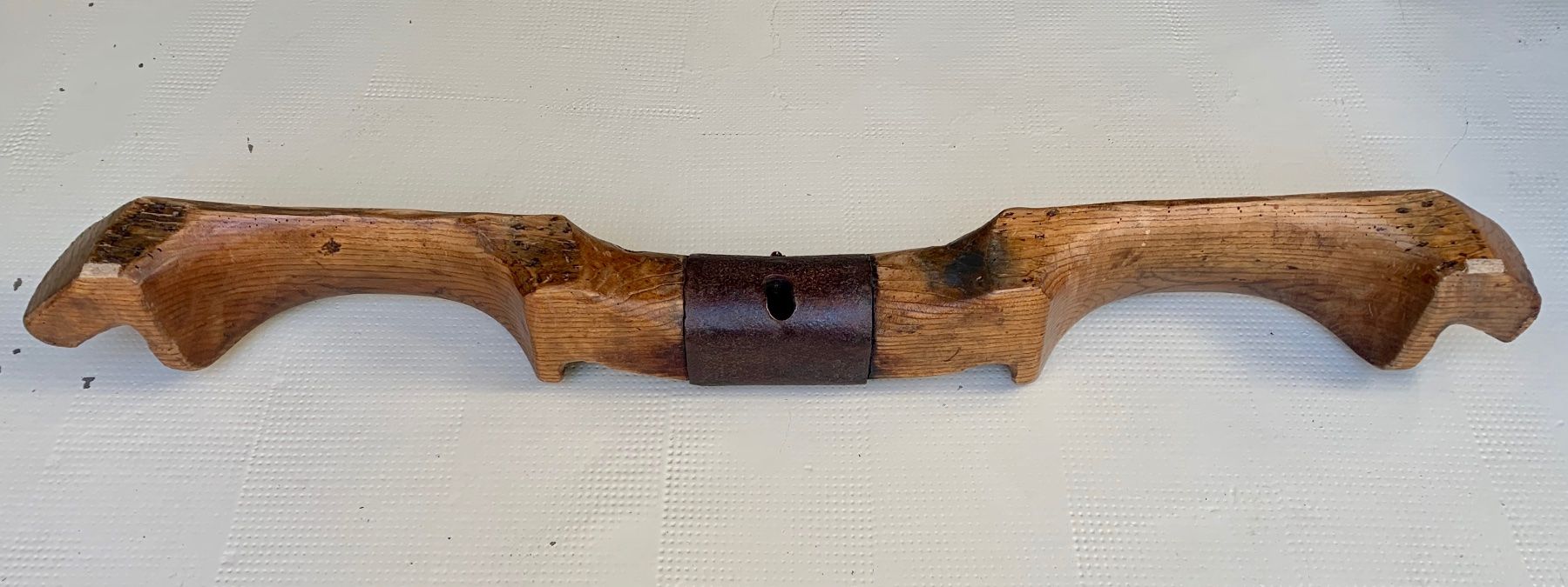 Tutte le decorazioni: Joug de boeuf ancien – Usato da Jouxtens-Mézery venduto da camel1a 1