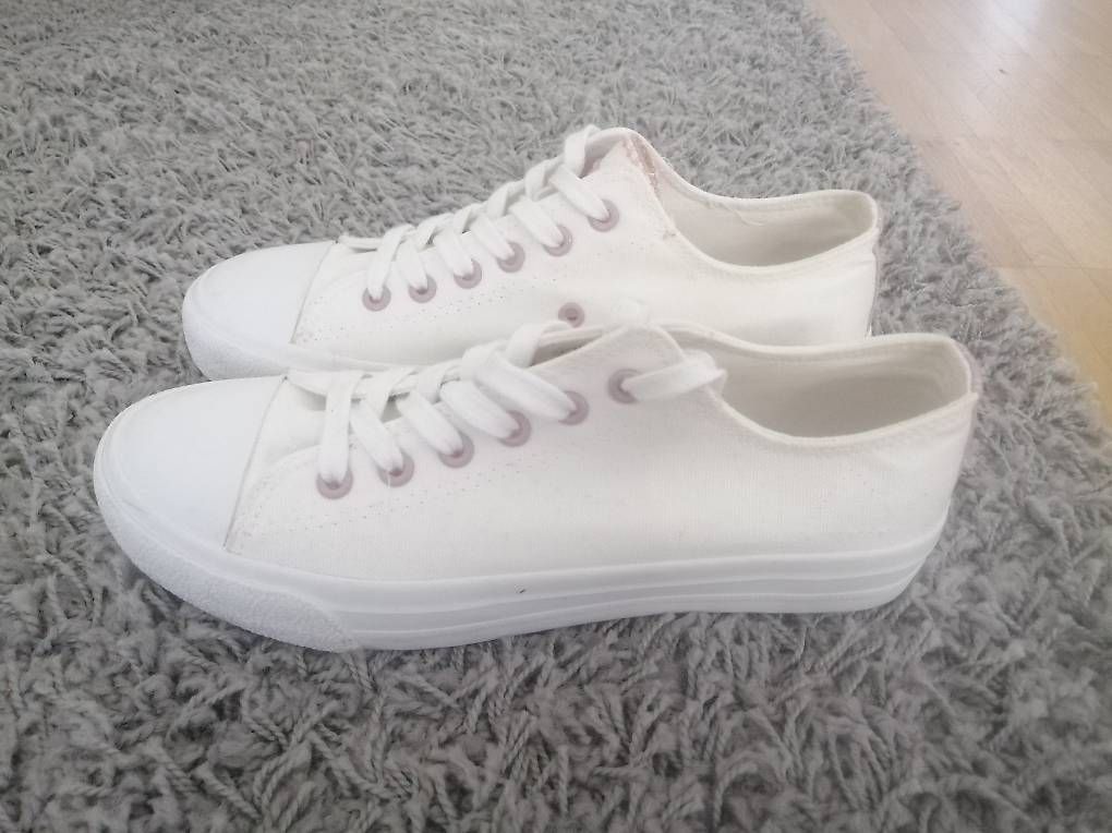 Scarpe da donna: Kappa Schuhe Gr. 38 – Usato da Rothrist venduto da sar_m7ry