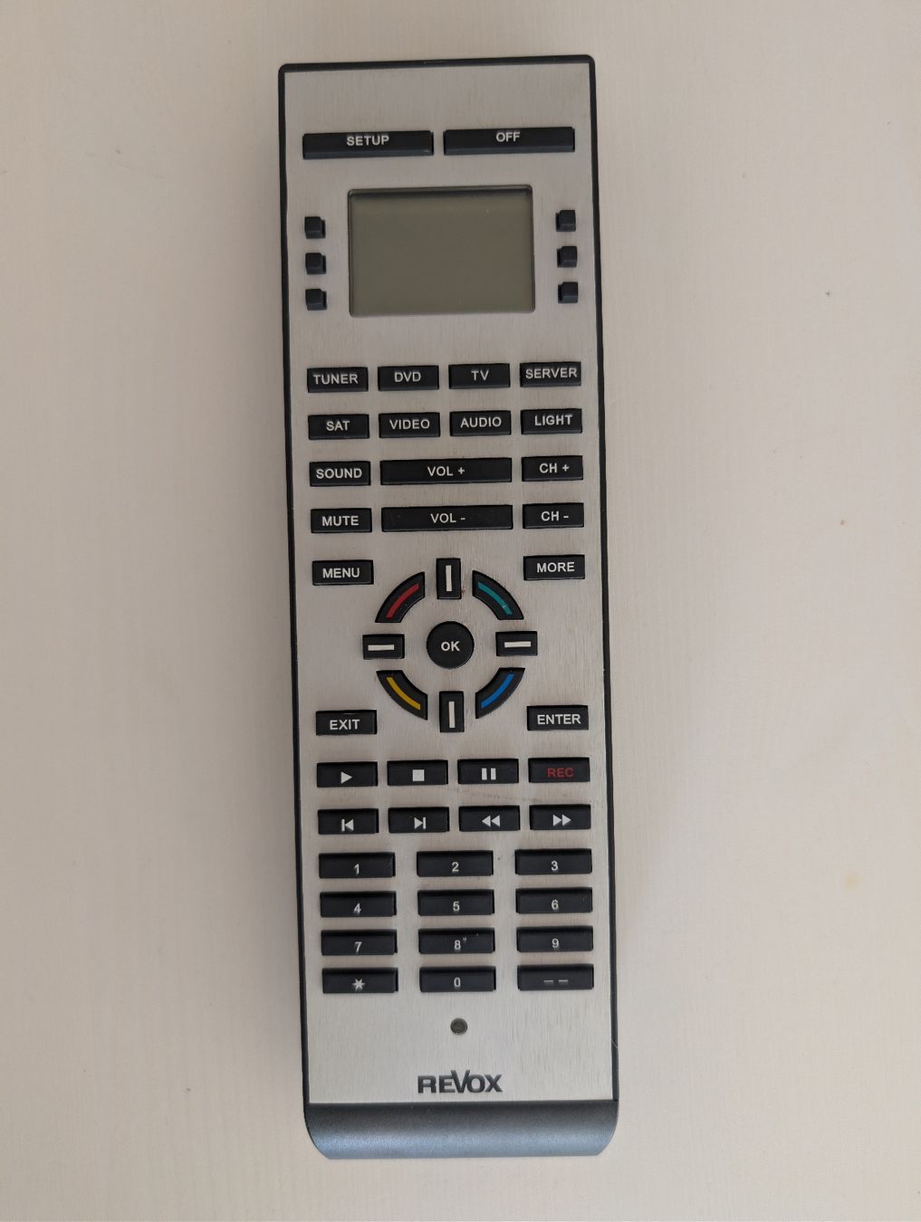 Telecomandi: Revox Fernbedienung M208 – Usato da Cham venduto da Leerich89
