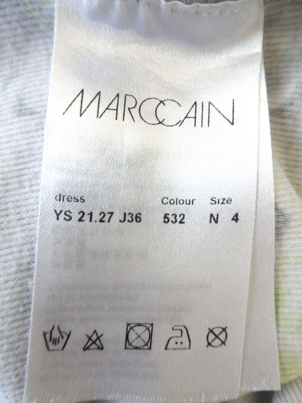Marc Cain Vestiti: MARCCAIN Sommer Kleid Seidendetails, Gr. N4/40 – Usato da Berneck venduto da chouchou1415 6