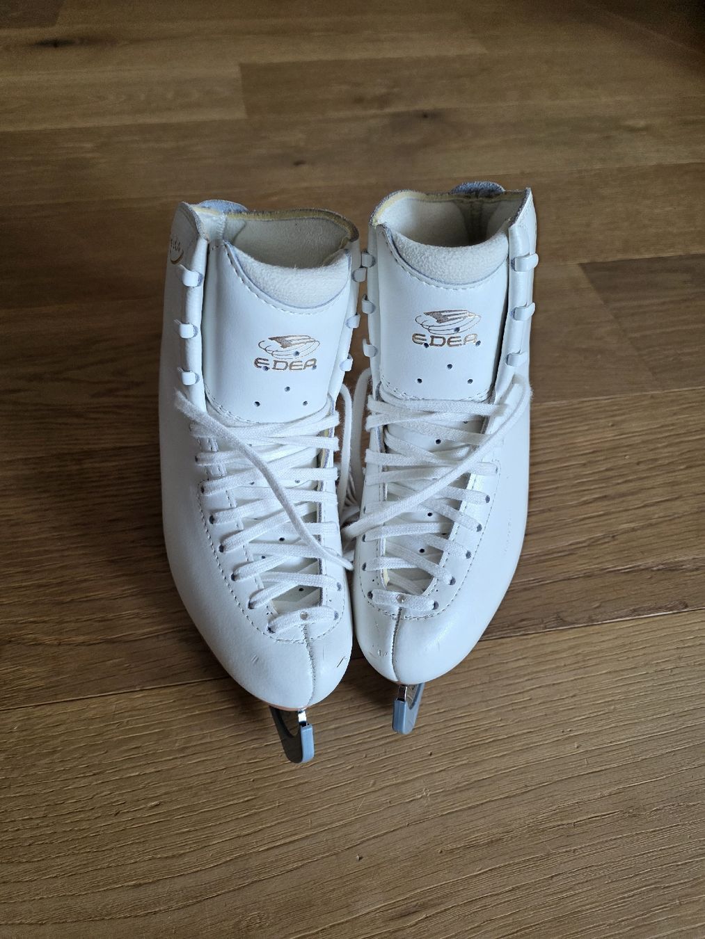 Edea Pattini da ghiaccio: EDEA Preludio Schlittschuhe, Gr. 35 – Usato da Oberhasli venduto da Fabilan