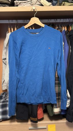 Pull Tommy Hilfiger bleu – taille S – coton bio – bin état 