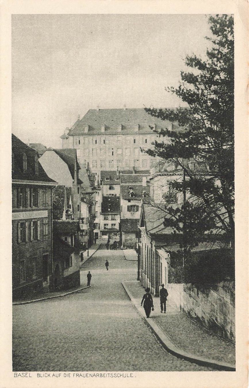 Ansichtskarten: Basel  Münster mit Deutschrittergarten – Gebraucht aus Biasca von Blenio71