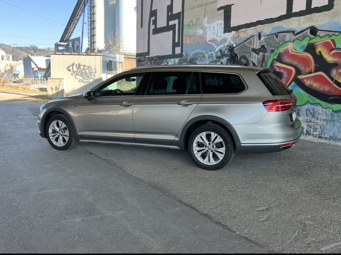 VW Automobili: Vw Passat 2.0 TDI – Usato da Reiden venduto da LU-Tower 3