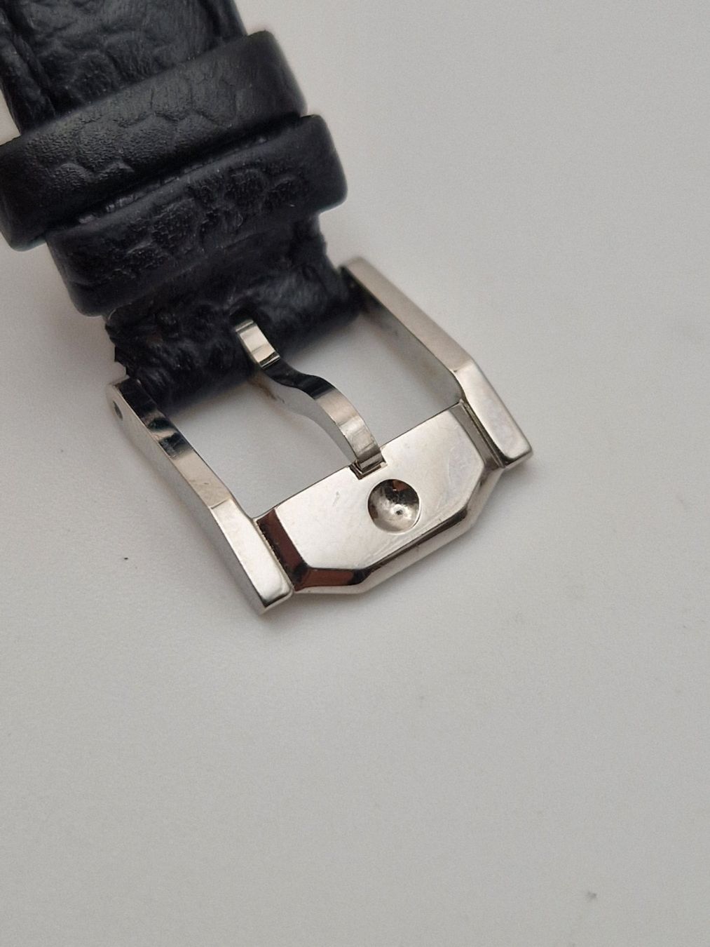 Movado Orologi: Movado museum - quartz - 26mm – Usato da Sembrancher venduto da nat_k8yk 1