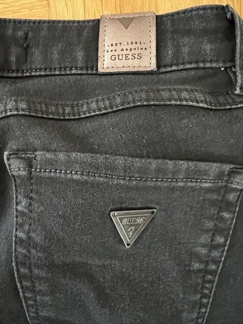 Guess Jeans: "GUESS" Jeans Gr. 27 – Neu (gemäss Beschreibung) aus Walenstadt von ricamul 8