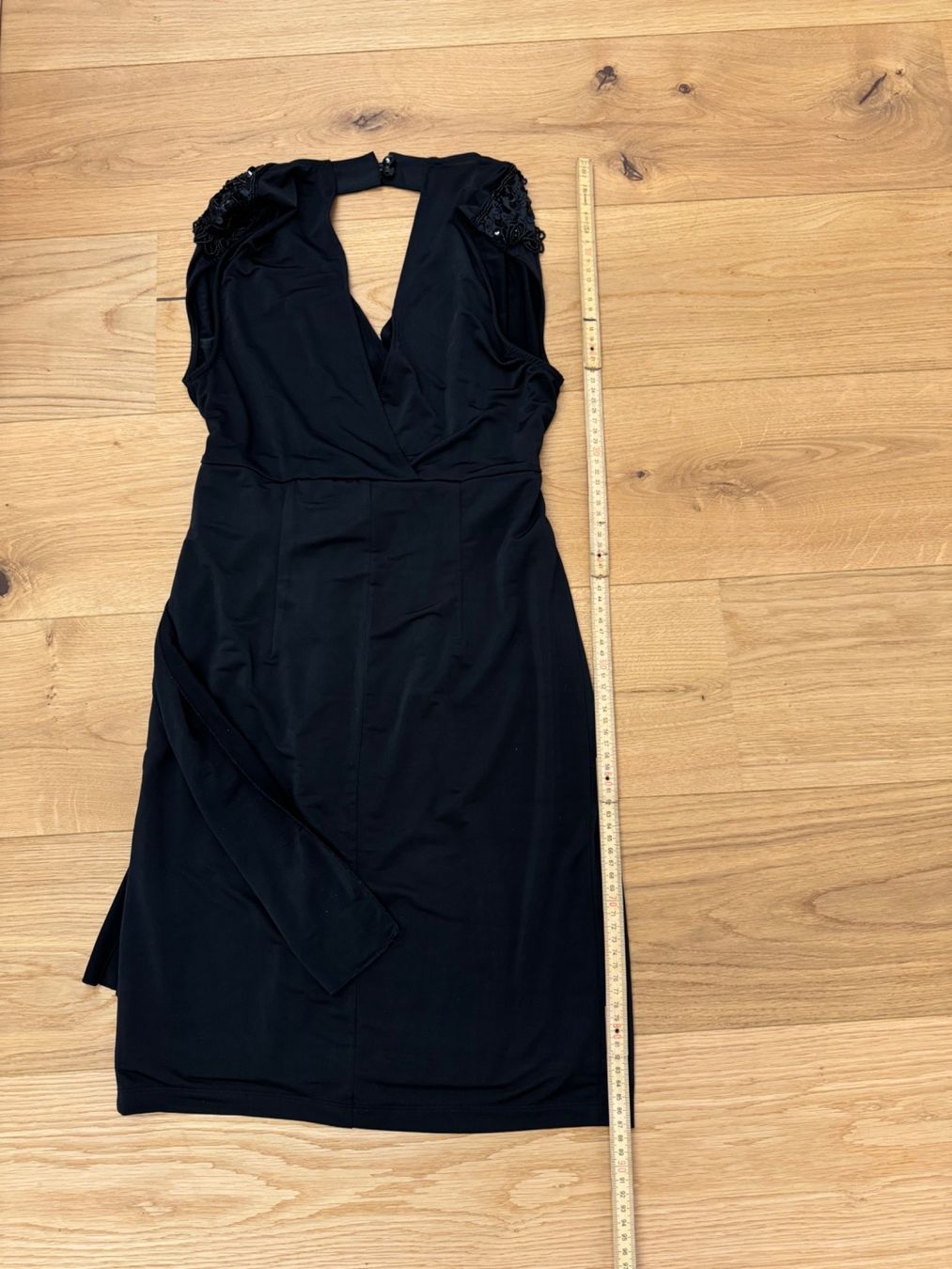 Vila Vestiti: Schwarzes Kleid Vila - M – Usato da Raron venduto da cathy123 2