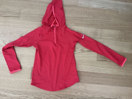 Nike peo running pink Grösse xS mit Kapuze guter Zustand
