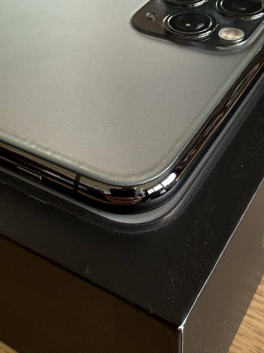 Apple Telefoni cellulari / Smartphones: iPhone 11 Pro Max 256gb – Usato da Versoix venduto da TneC 4