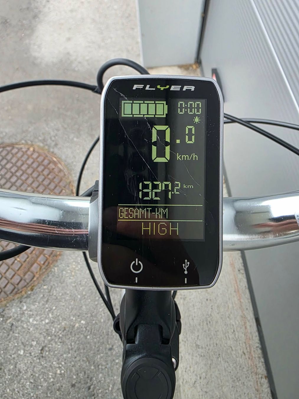 Flyer Biciclette: Flyer E-Bike 25km/h. S – Usato da Dällikon venduto da Mathias.A 2