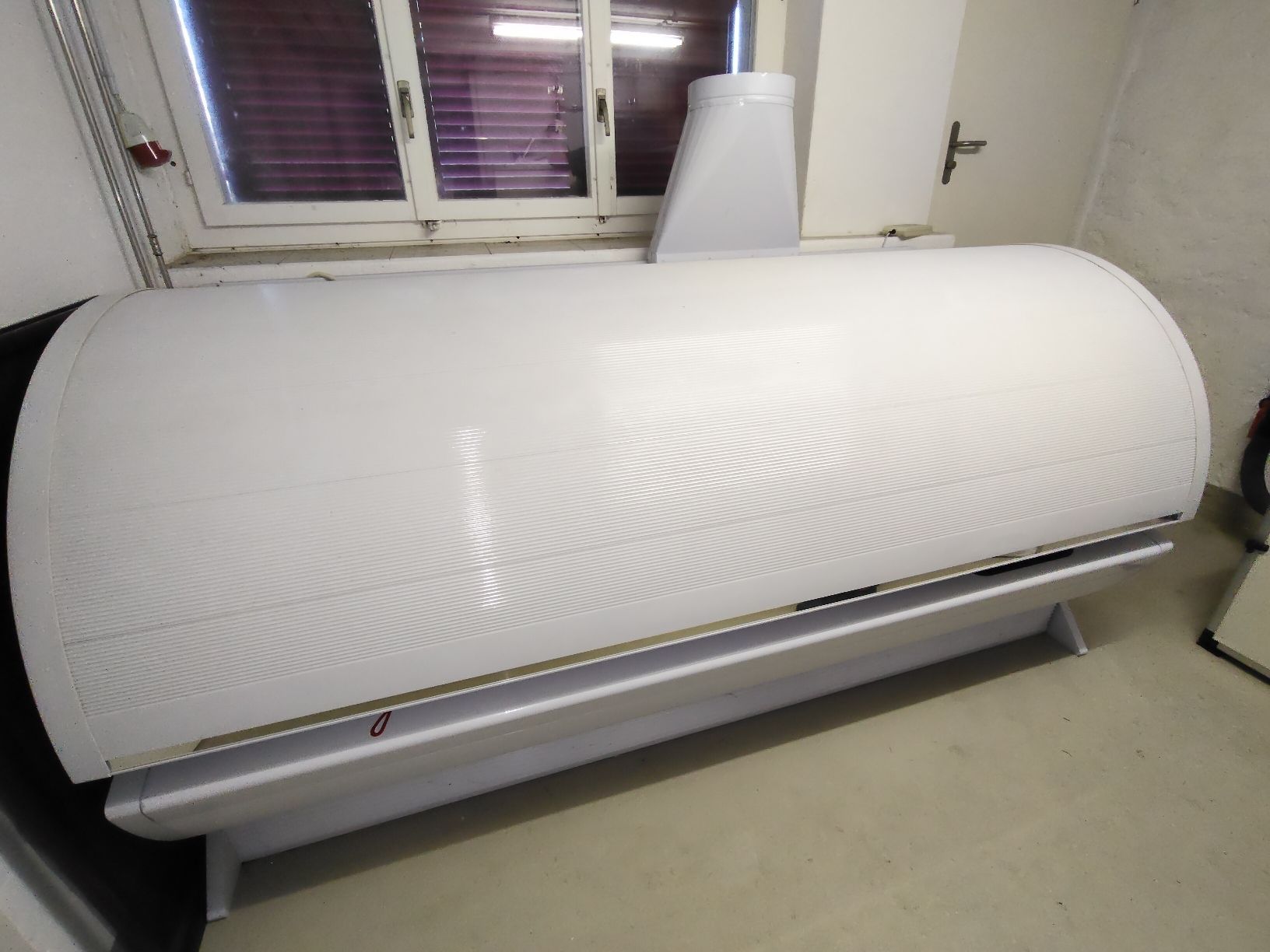 Solarium: Solarium – Gebraucht aus Triengen von RealX 3