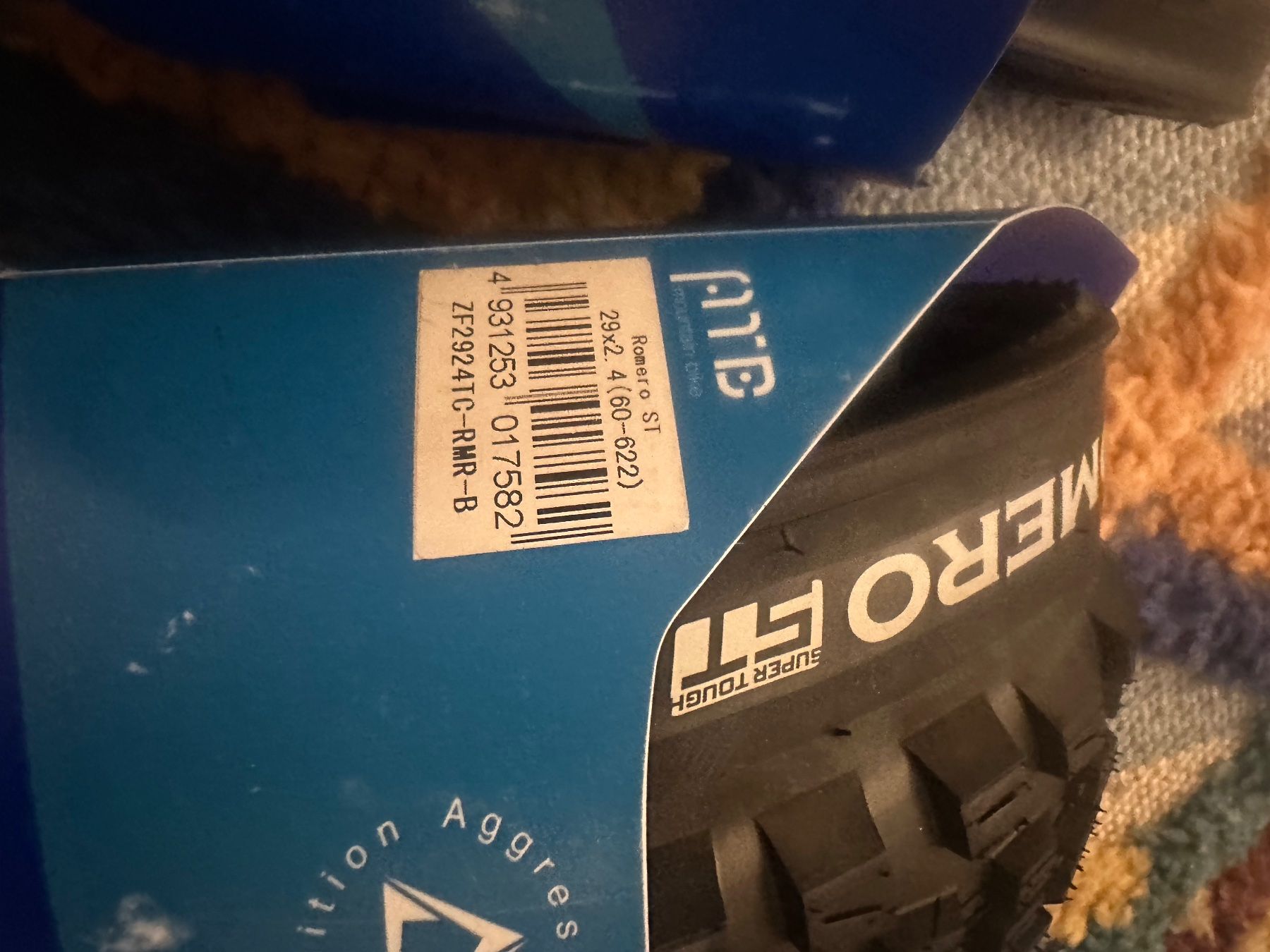 Pneus & Roues: 2x MTB Velo 29er Reifen – Neuf avec emballage d'origine à Tübach par Papu2017 1